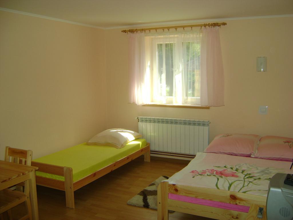 Pokoje Nad Strumykiem W Polanczyku Tel 13- 469 -2257 エクステリア 写真